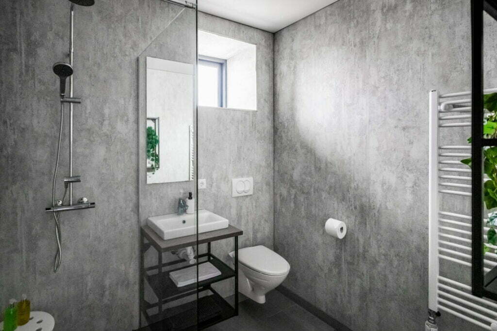 the-new-post-office-bathroom